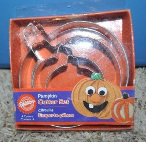 Halloween Pumpkin Cookie Cutters Happy Halloween & 5 Pc Wilton Metal Plastic - Picture 2 of 3